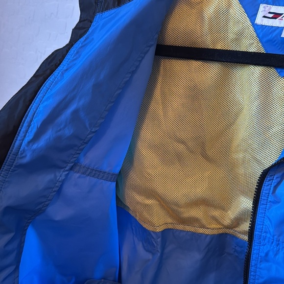Vintage 90s Tommy Hilfiger Athletics Windbreaker Jacket Size M - Picture 8 of 12
